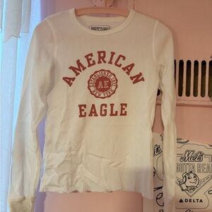 American Eagle Long Sleeve Top